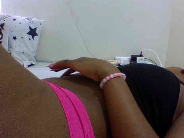 peachmodeon webcam