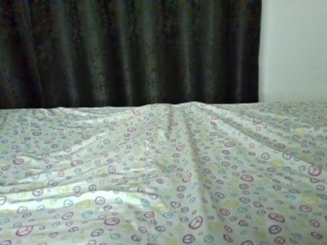Bebes22 live cam on BongaCams