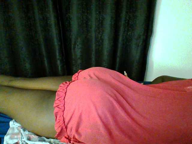 Bebes22 live cam on BongaCams