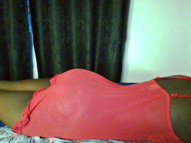 Bebes22 live cam on BongaCams