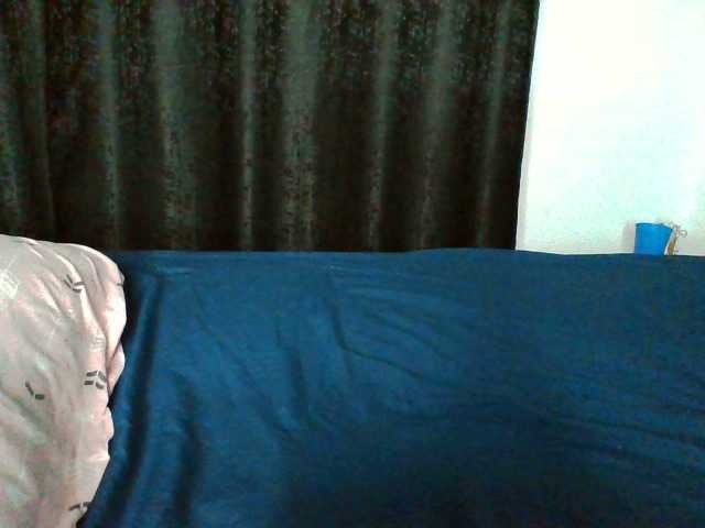 Bebes22 live cam on BongaCams