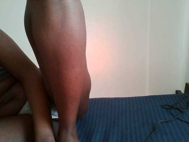 Bebes22 live cam on BongaCams