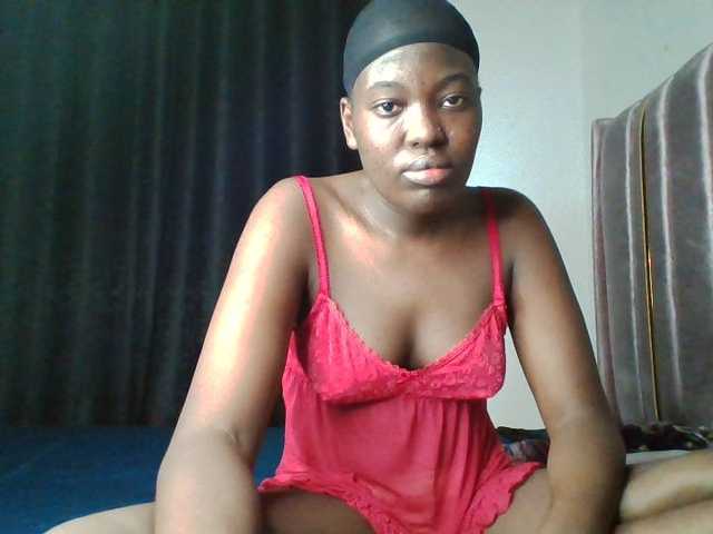 Bebes22 live cam on BongaCams