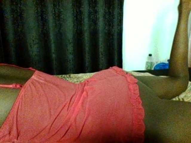 Bebes22 live cam on BongaCams