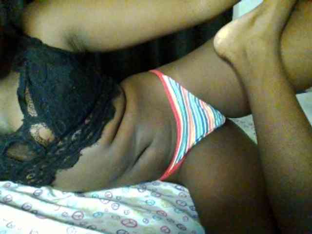 Bebes22 Live Webcam on BongaCams
