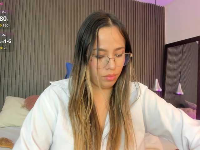 lizzarobert