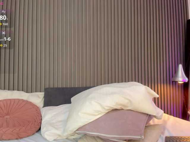 lizzarobert live cam preview