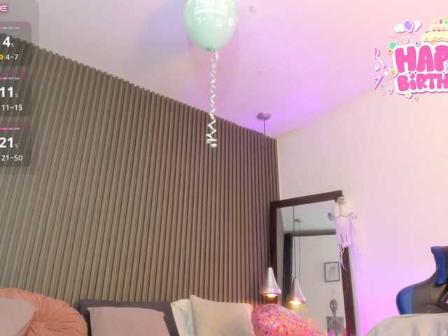 lizzarobert live cam on BongaCams