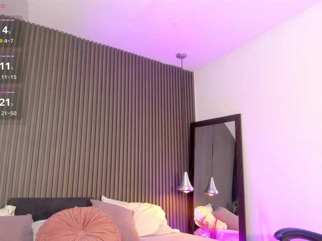 lizzarobert live cam on BongaCams
