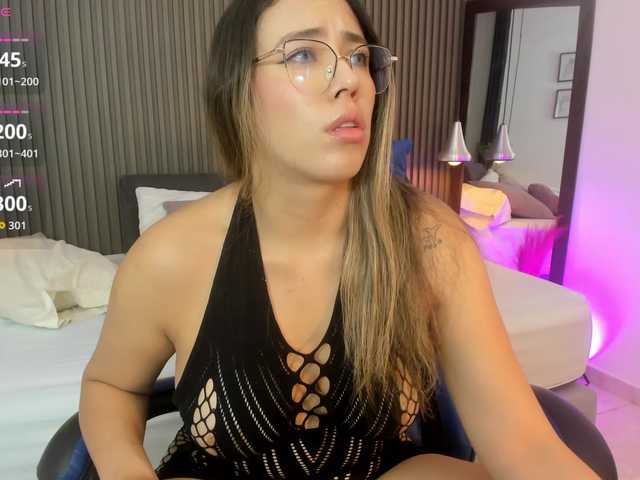 lizzarobert online
