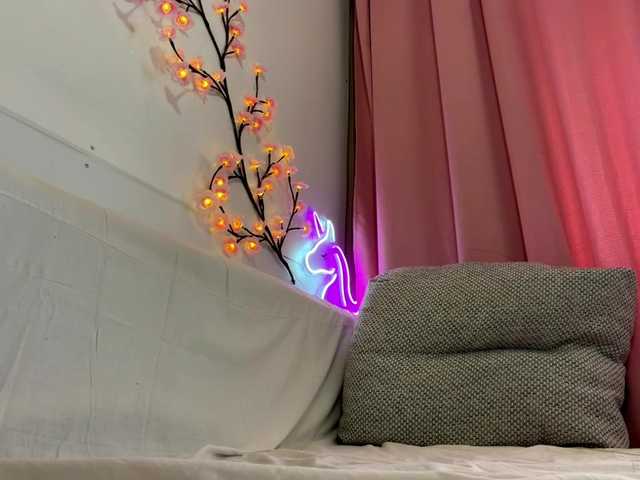 cutetella live cam on BongaCams