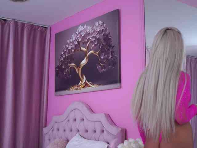LaraBrynn