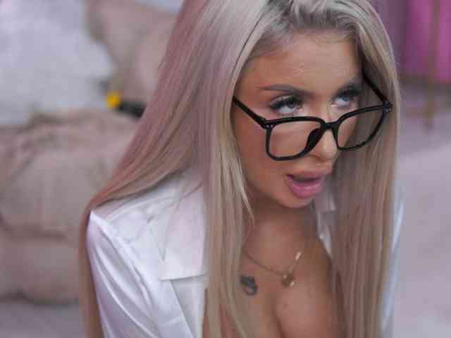 LaraBrynn