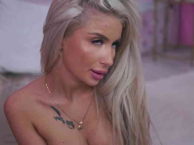 LaraBrynn