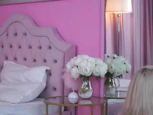 LaraBrynn