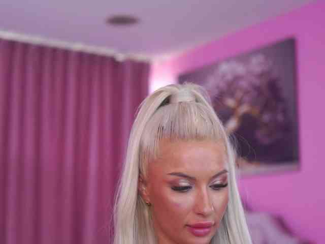 LaraBrynn