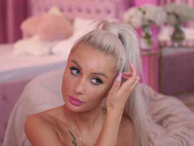 LaraBrynn