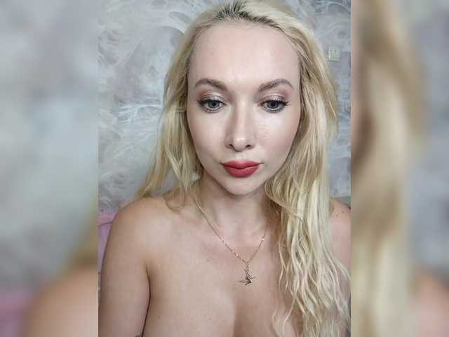 LissaHott live cam on BongaCams