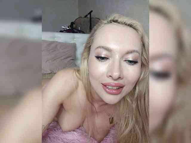 LissaHott webcam
