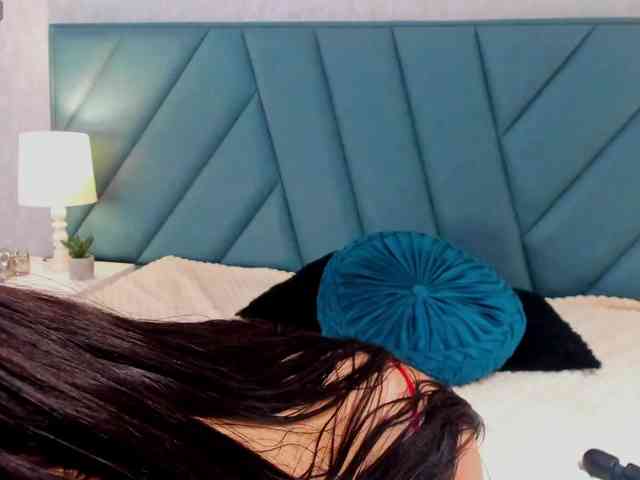 ZoeGomez webcam