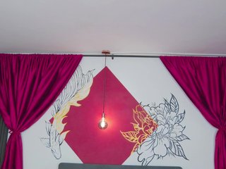 Lia-Avalonn Porn Show