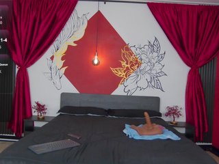 Lia-Avalonn Porn Show