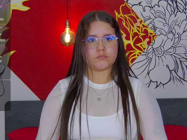 Lia-Avalonn live cam on BongaCams