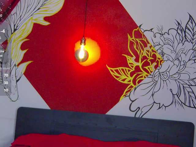Lia-Avalonn live cam on BongaCams