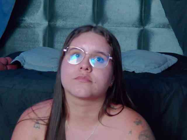 Lia-Avalonn webcam
