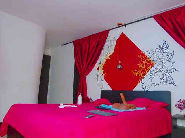 Lia-Avalonn webcam