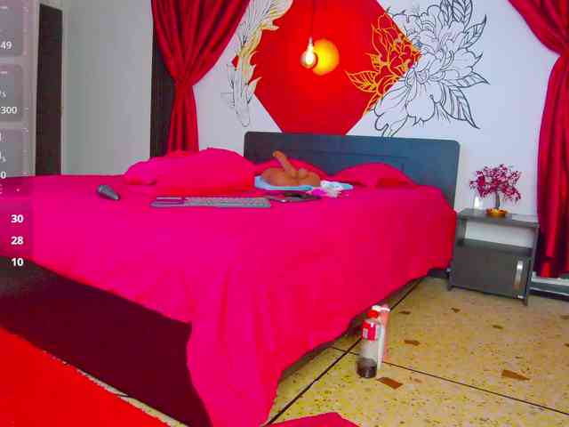 Lia-Avalonn Live Webcam on BongaCams