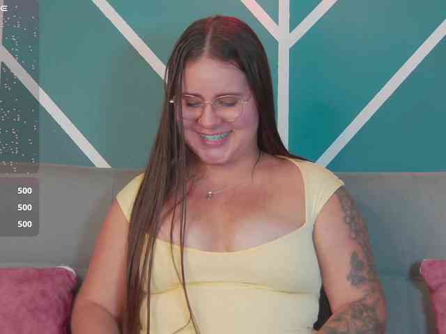 Lia-Avalonn webcam
