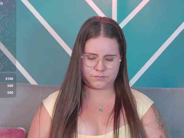 Lia-Avalonn webcam