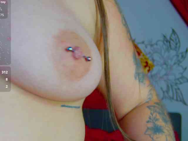 Lia-Avalonn webcam