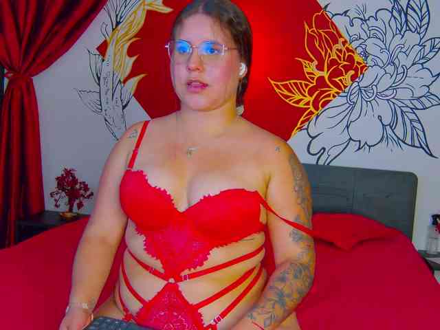 Lia-Avalonn webcam