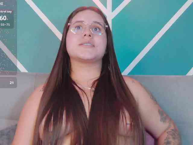 Lia-Avalonn webcam