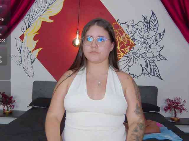 Lia-Avalonn webcam
