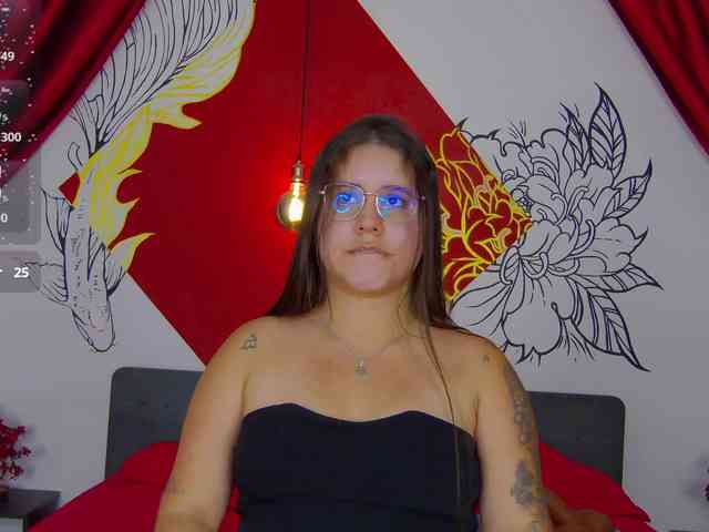 Lia-Avalonn webcam