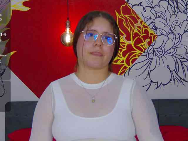 Lia-Avalonn webcam