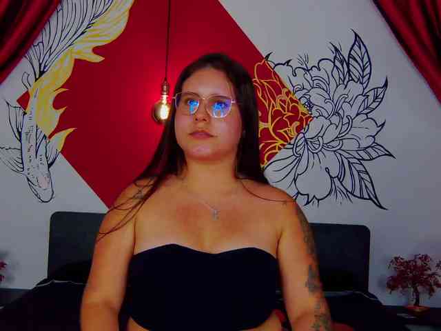 Lia-Avalonn webcam