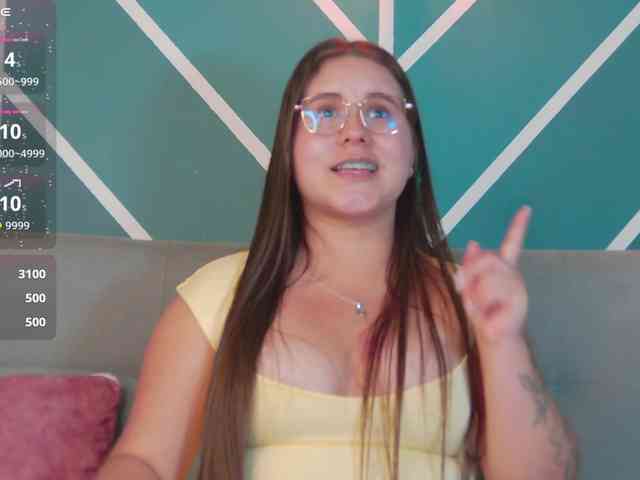 Lia-Avalonn webcam