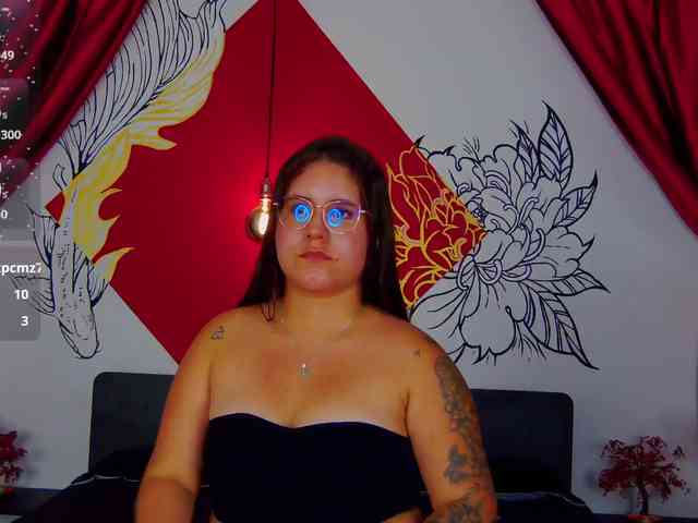 Lia-Avalonn webcam