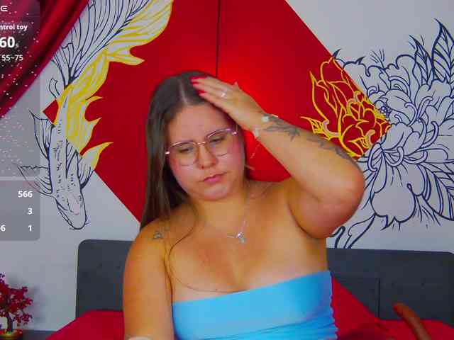 Lia-Avalonn webcam