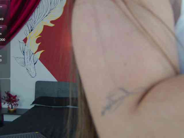 Lia-Avalonn webcam