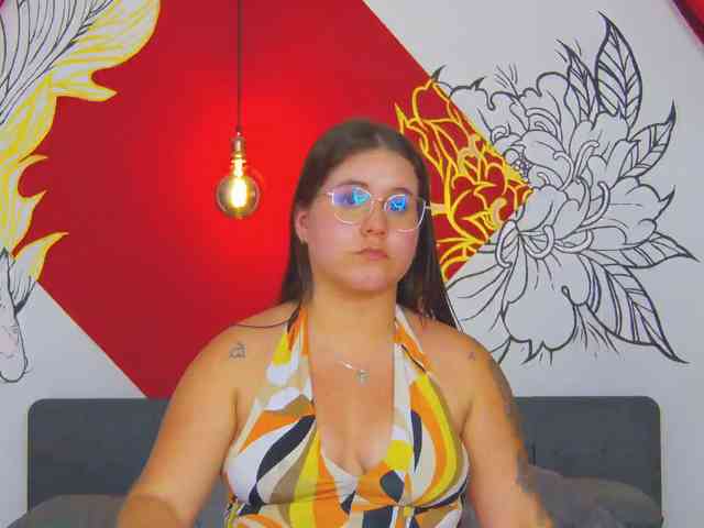 Lia-Avalonn webcam
