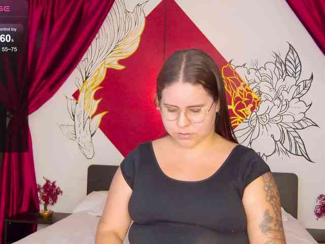 Lia-Avalonn webcam