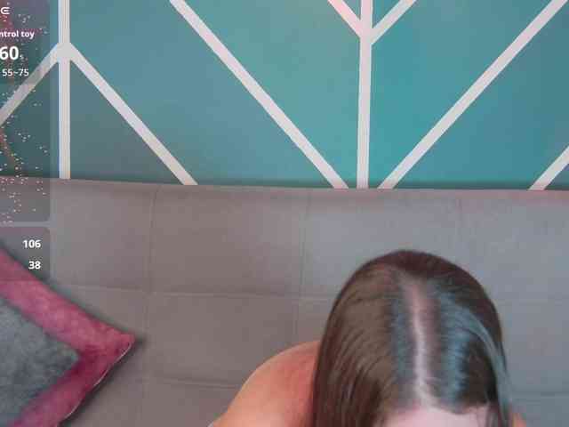Lia-Avalonn webcam