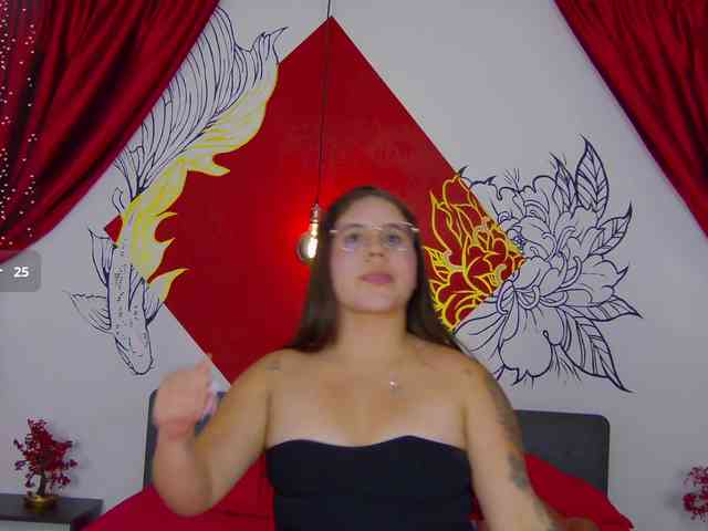 Lia-Avalonn webcam