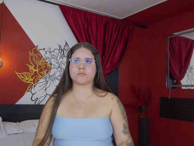 Lia-Avalonn webcam