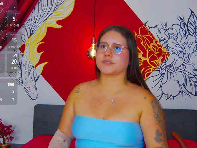 Lia-Avalonn webcam